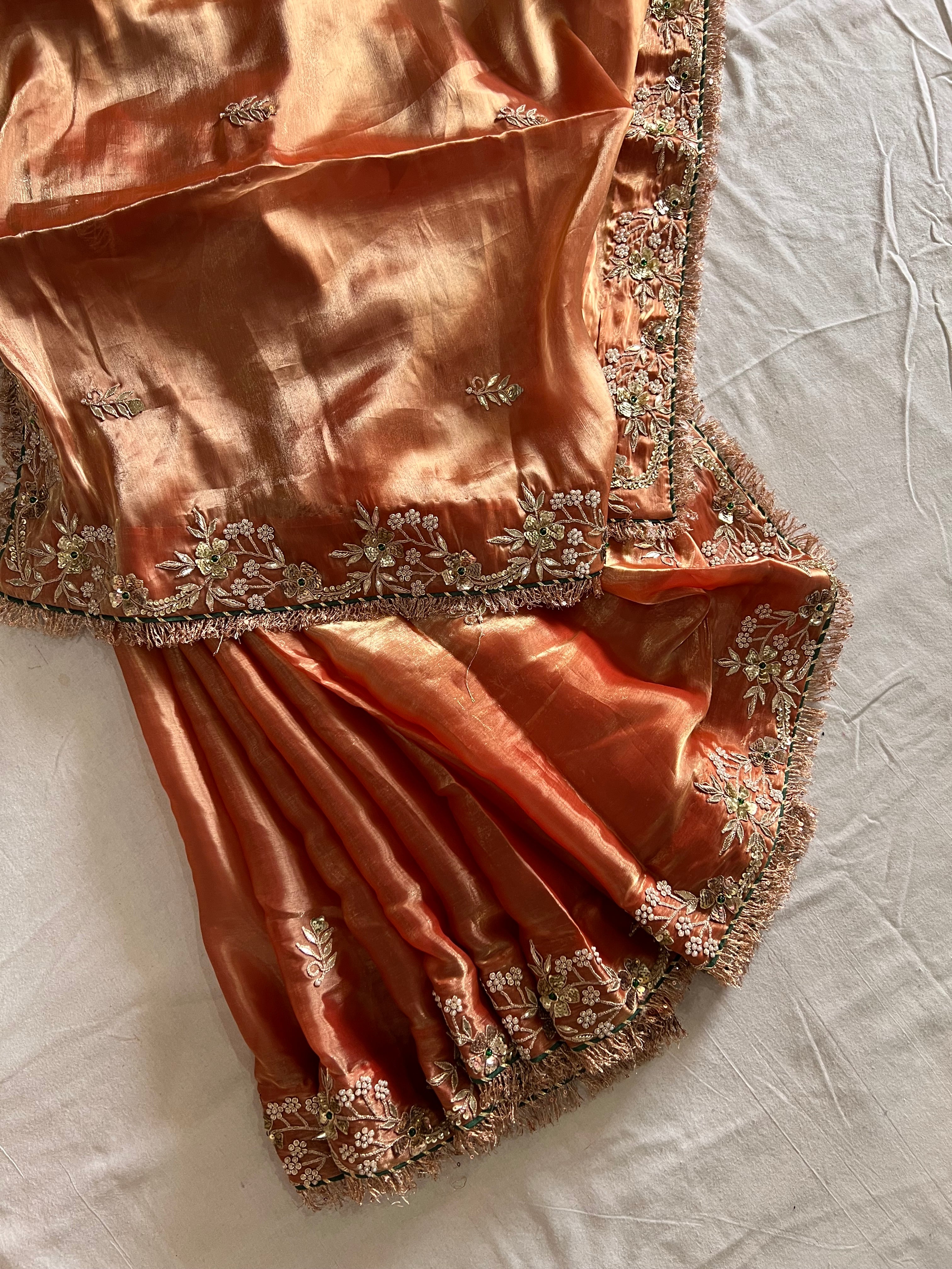 Sunehri saree