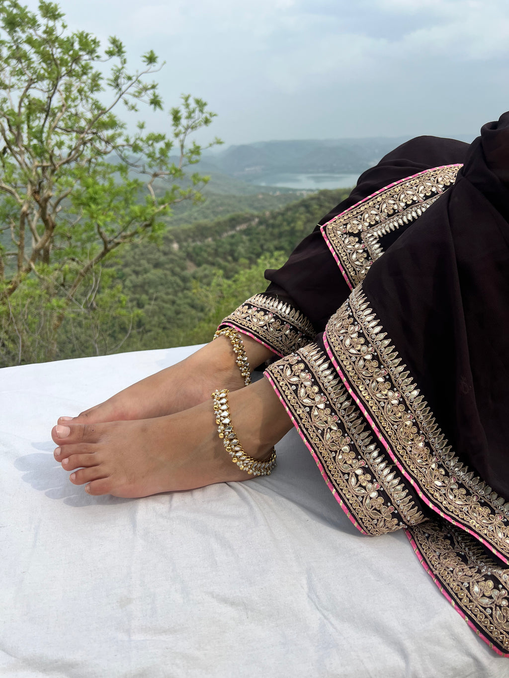 Tilak Kundan Payal