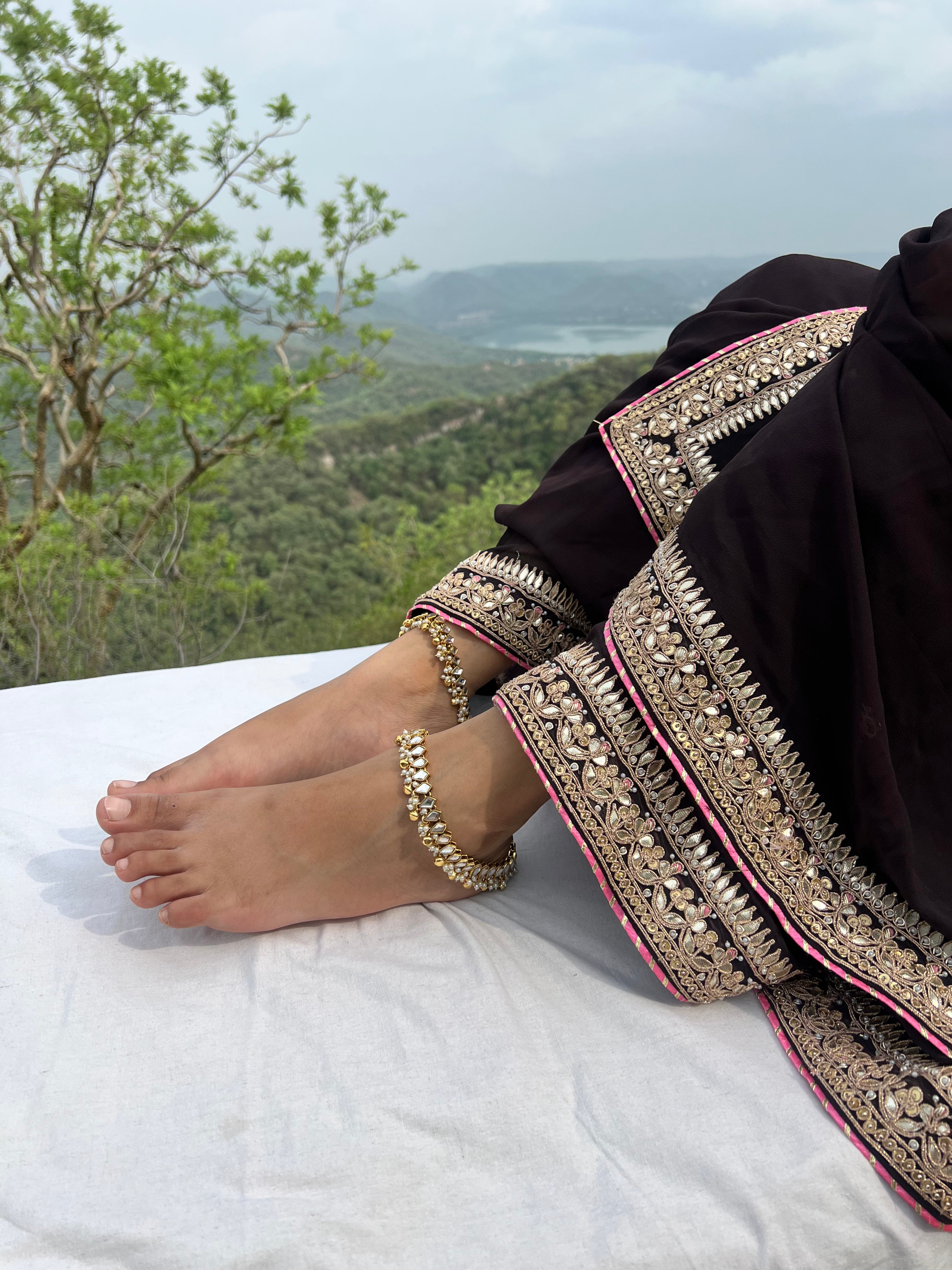 Tilak Kundan Payal